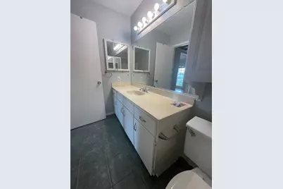 910 Duncan Lane #44, Austin, TX 78705 - Photo 13