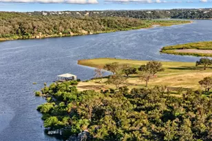 151 Crk Holw Wy, Spicewood, TX 78669 - Photo 5