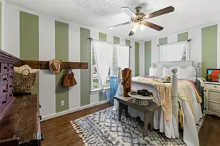 1701 W 7th St, Taylor, TX 76574 - Photo 19