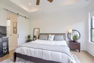 215 Honey Creek Ct, Austin, TX 78738 - Photo 11