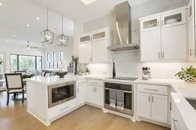 215 Honey Creek Court, Austin, TX 78738 - Photo 3