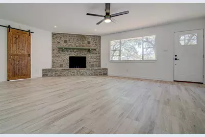 207 Haley, Johnson City, TX 78636 - Photo 9