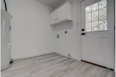 207 Haley, Johnson City, TX 78636 - Photo 23