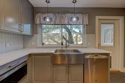 2713 Bryonhall Drive, Austin, TX 78745 - Photo 9