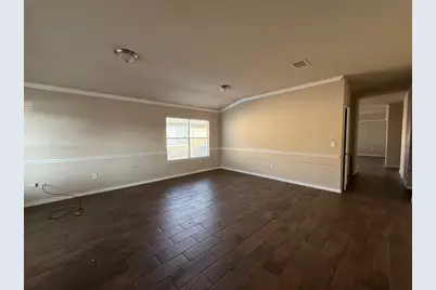 6301 Vida Nueva Avenue, Del Valle, TX 78617 - Photo 9