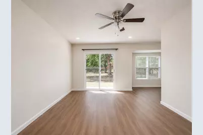 412 Craddock Avenue, San Marcos, TX 78666 - Photo 5