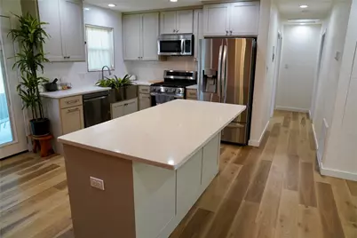 204 Chippendale Avenue, Austin, TX 78745 - Photo 7