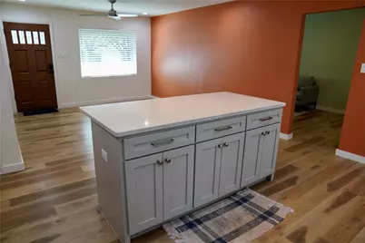 204 Chippendale Avenue, Austin, TX 78745 - Photo 9