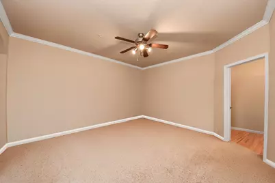 1711 Old Spanish Trail #404, Houston, TX 77054 - Photo 9