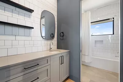 416 Julieanne Cove, Dripping Springs, TX 78620 - Photo 31