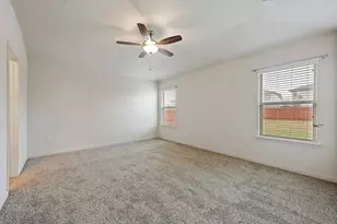 1013 Hawkeye Point Rd, Georgetown, TX 78626 - Photo 17
