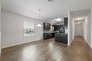 1013 Hawkeye Point Rd, Georgetown, TX 78626 - Photo 13