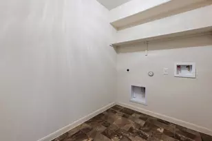 1013 Hawkeye Point Rd, Georgetown, TX 78626 - Photo 27