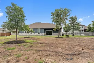 129 Hamilton Br, Liberty Hill, TX 78642 - Photo 31