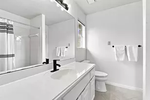 5204 Deerwood Ct, Austin, TX 78730 - Photo 21