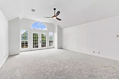 5204 Deerwood Court, Austin, TX 78730 - Photo 17