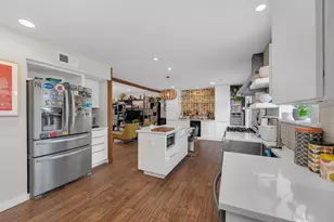 6802 Pioneer Pl, Austin, TX 78757 - Photo 13