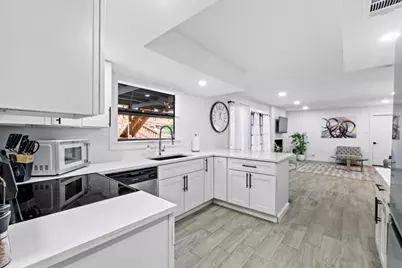 3520 Highland View Drive, Austin, TX 78731 - Photo 11