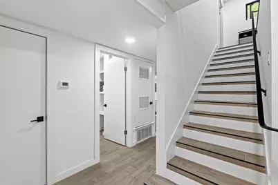 3520 Highland View Drive, Austin, TX 78731 - Photo 21