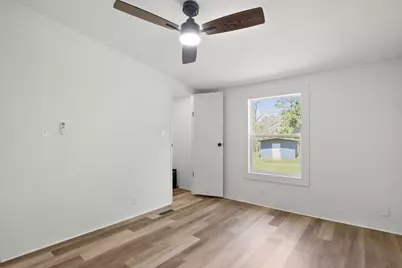 130 Linda Lane, Bastrop, TX 78602 - Photo 31