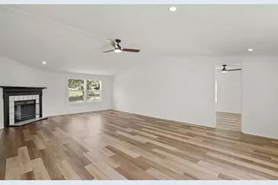 130 Linda Lane, Bastrop, TX 78602 - Photo 11