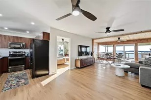 611 Lakeshore Loop, Tow, TX 78672 - Photo 5