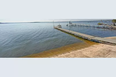 611 Lakeshore Loop, Tow, TX 78672 - Photo 37