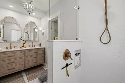 119 San Antonio Street, Fredericksburg, TX 78624 - Photo 23