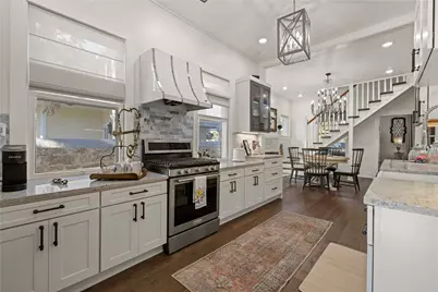 119 San Antonio Street, Fredericksburg, TX 78624 - Photo 11