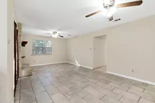 7703 Peaceful Hill Ln, Austin, TX 78748 - Photo 3