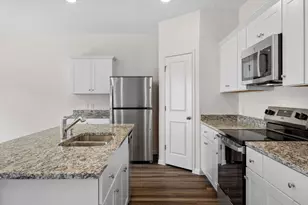 513 Thistle Ln, Kyle, TX 78656 - Photo 7