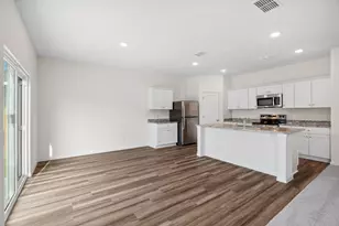 513 Thistle Ln, Kyle, TX 78656 - Photo 5