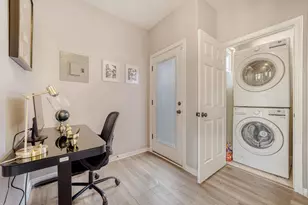 1009 Taulbee Ln, Austin, TX 78757 - Photo 13