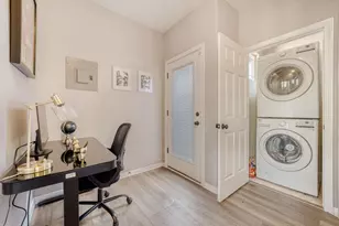 1009 Taulbee Ln, Austin, TX 78757 - Photo 13