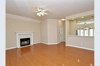 13220 Villa Park Drive, Austin, TX 78729 - Photo 11