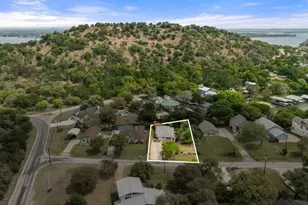 305 Mountain View, Sunrise Beach, TX 78643 - Photo 33