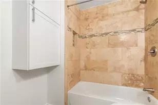 400 W 35th St, Austin, TX 78705 - Photo 27