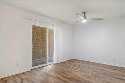 400 W 35th. Street #103, Austin, TX 78705 - Photo 7