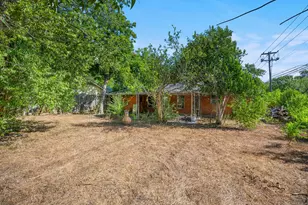 1613 Larkwood Dr, Austin, TX 78723 - Photo 7