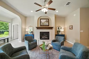 107 Tylee Cir, Bastrop, TX 78602 - Photo 7