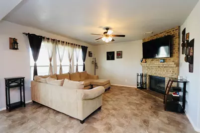 1712 Uhland Drive, Leander, TX 78641 - Photo 5