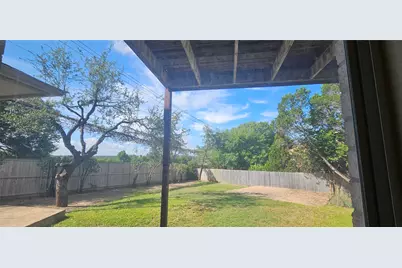 11505 Emerald Falls Drive, Austin, TX 78738 - Photo 11