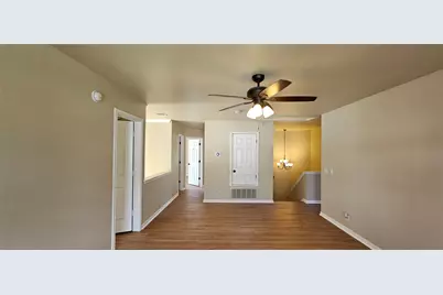 11505 Emerald Falls Drive, Austin, TX 78738 - Photo 9