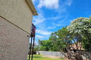 11505 Emerald Falls Dr, Austin, TX 78738 - Photo 21