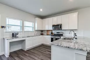 142 Mount Locke Rd, Dripping Springs, TX 78620 - Photo 9