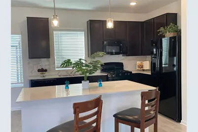 314 Ashby Drive, Hutto, TX 78634 - Photo 5