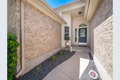 236 Pentire Way, Hutto, TX 78634 - Photo 3