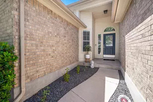 236 Pentire Way, Hutto, TX 78634 - Photo 3