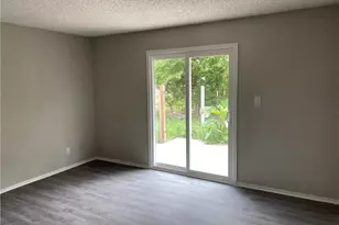 1085 Linde Ave, New Braunfels, TX 78130 - Photo 5