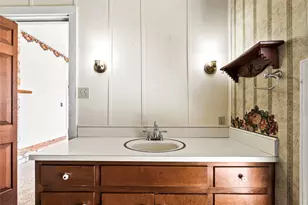 12914 Pfluger Berkman Rd, Coupland, TX 78615 - Photo 23